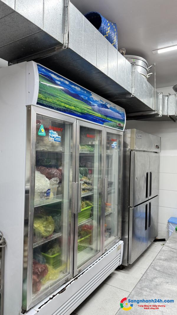 Sang nhà hàng