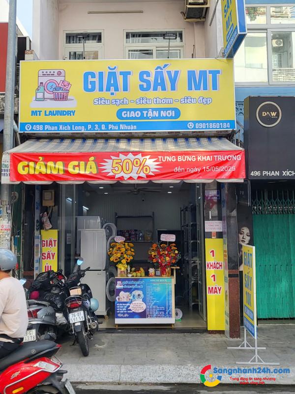 Sang tiệm giặt ủi
