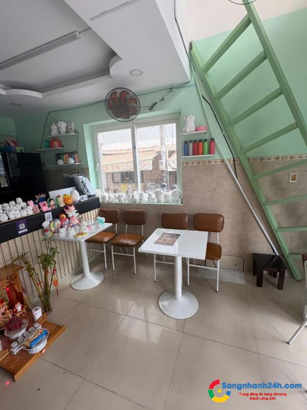 Sang quán cafe