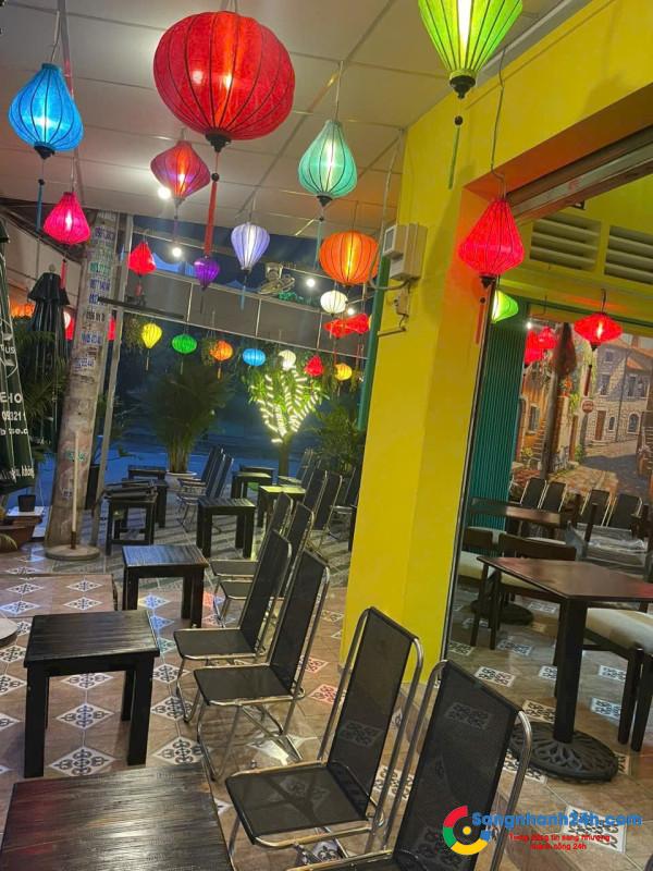 Sang quán cafe