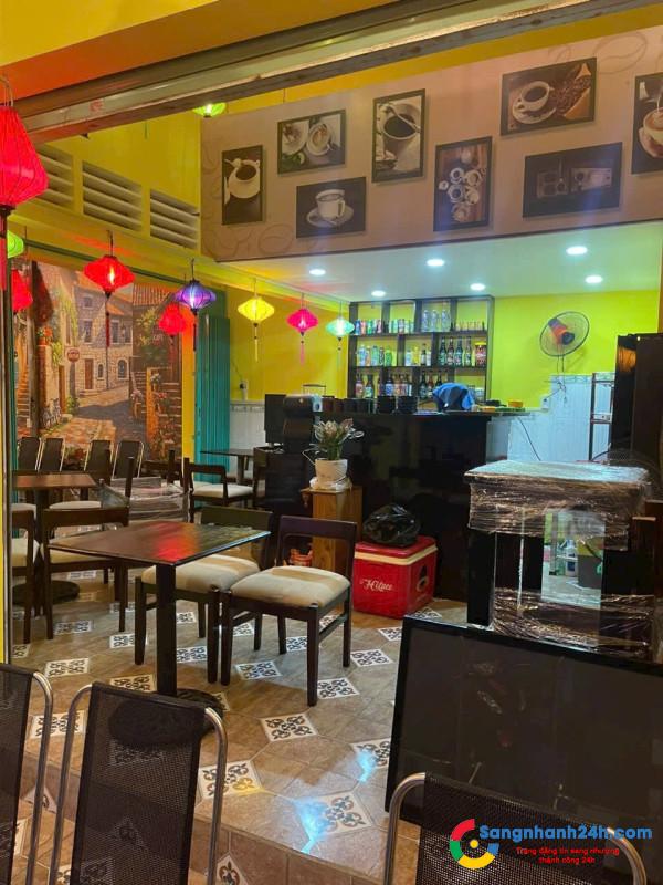 Sang quán cafe