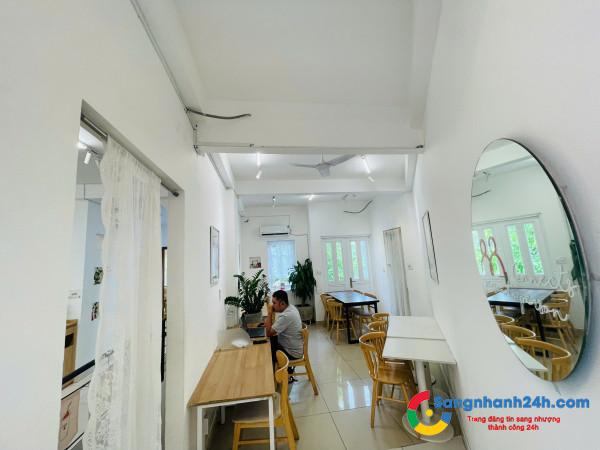 Sang quán cafe