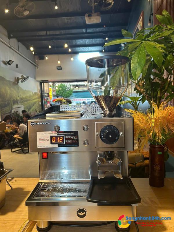 Sang quán cafe