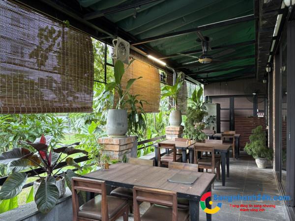 Sang nhà hàng Sang nhà hàng