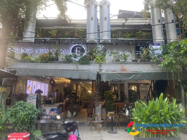 Sang Nhượng Quán Cafe Ở Trung Tâm Quận 7