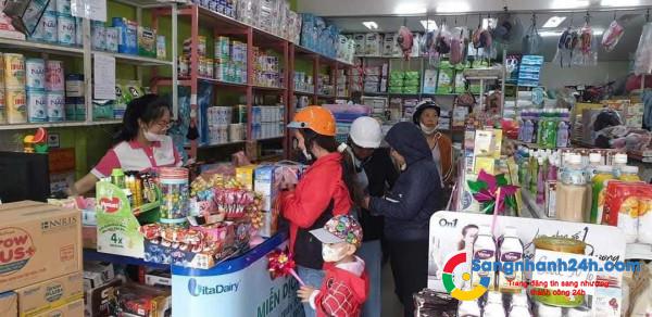 Sang nhượng cửa hàng