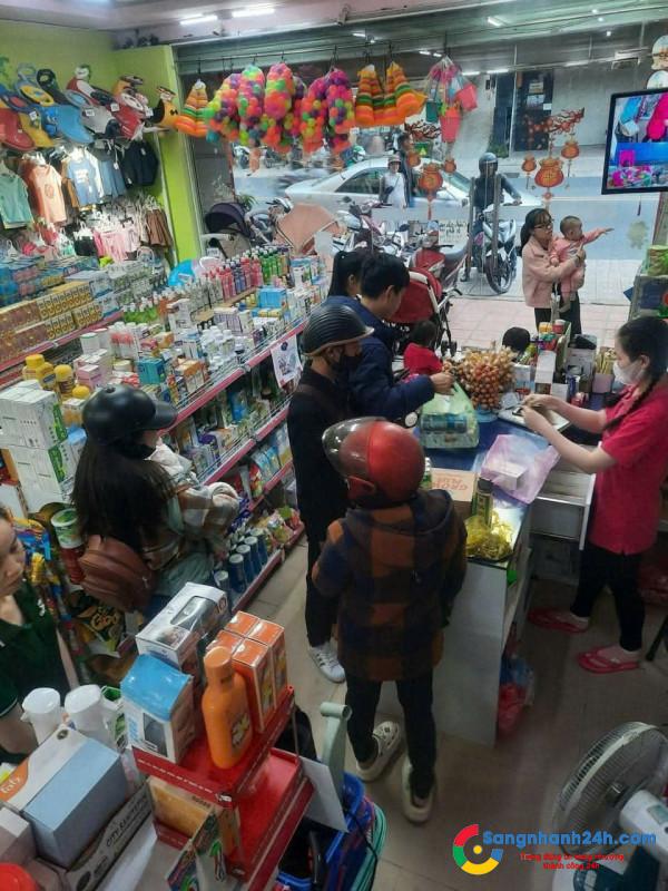 Sang nhượng cửa hàng