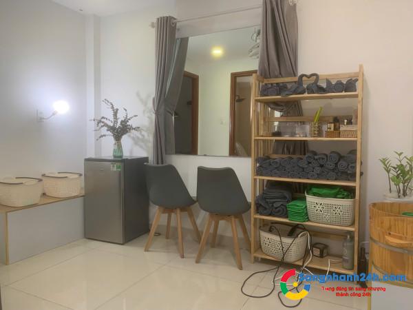 Sang tiệm tóc - nail