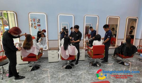 Sang tiệm tóc - nail