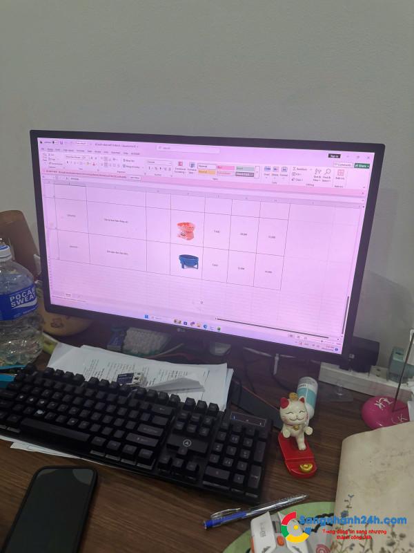 Sang cửa hàng thú nuôi