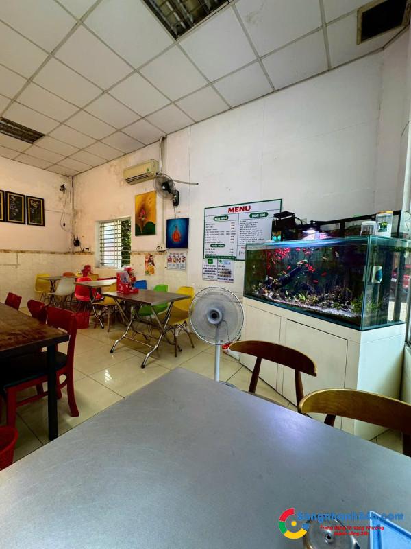 Sang quán cơm