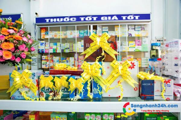 Sang nhà thuốc tây
