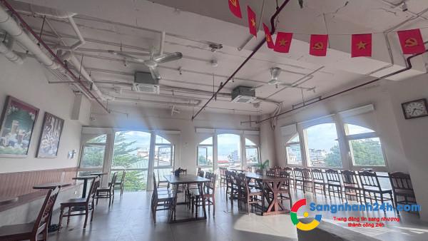 Sang quán cafe