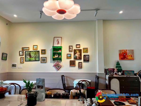 Sang quán cafe